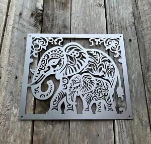 ELEPHANT MUM BABY WALL ART GARDEN ORNAMENT INDOOR OUTDOOR RUSTING STEEL GIFT - Foto 1 di 1