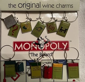 12 Wein Charms Monopoly Spieler offene Box - Bild 1 von 3