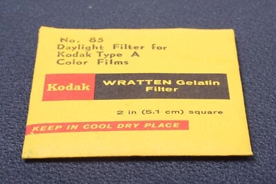 ✅ UNOPENED KODAK WRATTEN GELATIN DAYLIGHT NO. 85 FILTER TYPE A COLOR FILMS 34-4 - Image 1 of 2