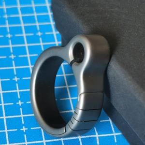 Anillo de dedo de ocio de seguridad sin marco honda catapulta de tiro de titanio EDC - Imagen 1 de 5
