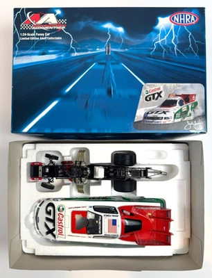 RARO 2006 John Force Action Castrol GTX Ford Mustang Funny Car Edición Limitada 1/1.668 Foto 1 de 4