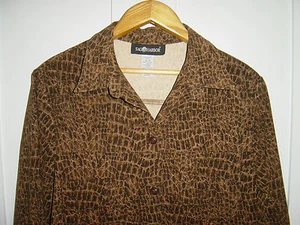 WOMENS BROWN SNAKE SKIN ANIMAL PRINT, BLOUSE "SAG HARBOR" SIZE 12 - Picture 1 of 4
