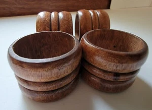 Anelli tovaglioli in legno intagliato, set di 4, bellissimo motivo a costine - Foto 1 di 7