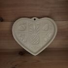 The Pampered Chef Hospitality Heart Family Heritage Stoneware Cookie Press Mold