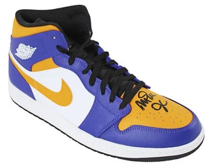 Magic Johnson Authentic Signed Right Nike Air Jordan 1 2022 Lakers Shoe BAS Wit - Picture 1 of 8