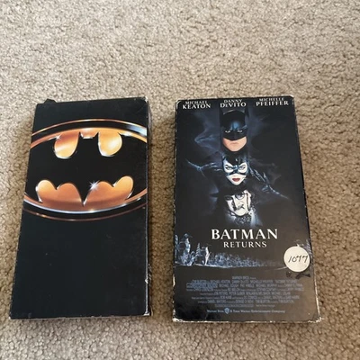 Michael Keaton BATMAN / BATMAN RETURNS  VHS Tapes Set Of 2 - Image 1 of 4