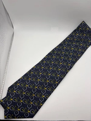 Gravata de seda Barney's New York, azul marinho masculina, lâmina: 3,5”; comprimento: ~58,5” - Imagem 1 de 4