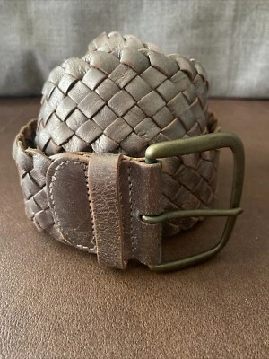 Cinturón dorado de cuero tejido vintage para mujer con hebilla de latón cierre de anclaje pequeño/mediano Foto 1 de 4