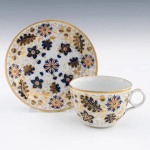 New Hall Porcelain Teacup and Saucer Pattern 562 c1800 - Picture 1 of 9