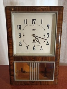Reloj de pared soviético vintage. Reloj de fábrica Oryol. URSS. Original. Años 70 - Imagen 1 de 12
