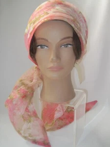 Vintage 1940s Pink Turban Flower Print Fabric NWT - Picture 1 of 16
