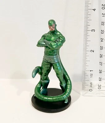 Boneco de ação colecionável PVC Disney Store Marvel Scorpion 4" - Imagem 1 de 3