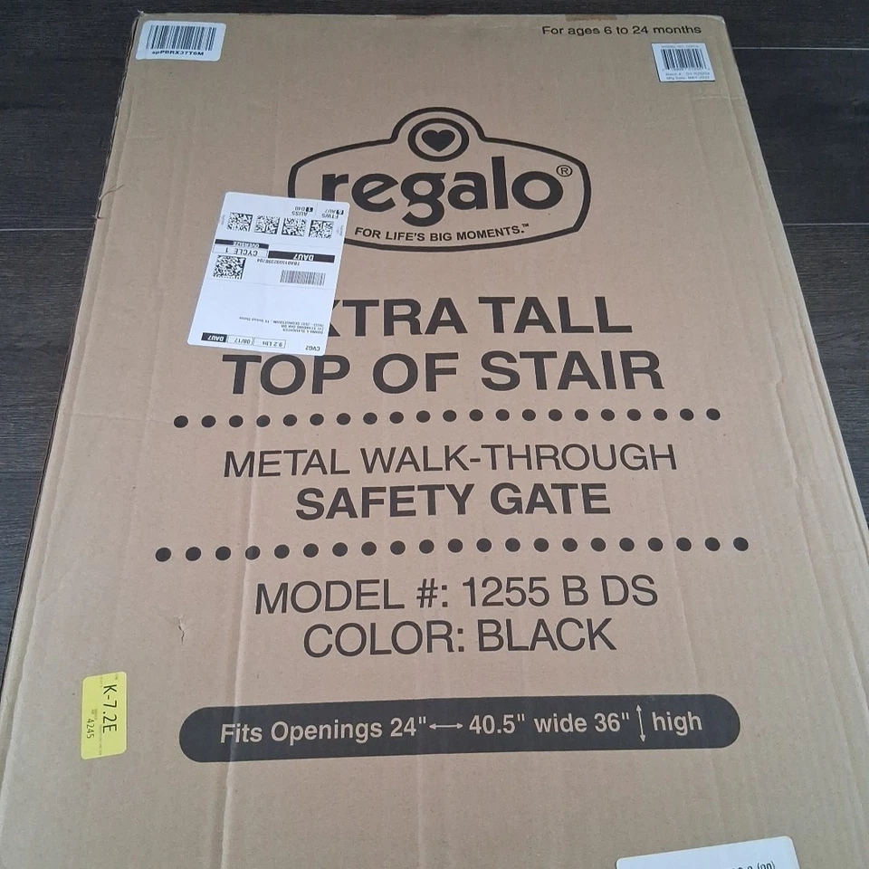 Puerta de bebé negra extra alta Regalo de 24 a 40,5 pulgadas de ancho para escaleras y puertas Foto 1 de 1