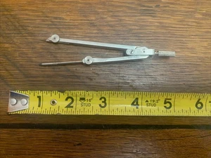 Pfosten Deutsch Made In Germany Kompass Zeichenwerkzeug  - Bild 1 von 4