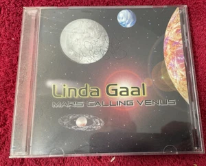 Linda Gaal Mars Calling Mars CD Signed St Louis Mo private label 2000 - Foto 1 di 4