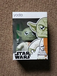 Mighty Muggs Yoda - Picture 1 of 1
