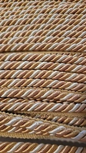 GOLD CHAMPAIGN WHITE TWISTED LIP CORD BY THE YARD - Picture 1 of 3