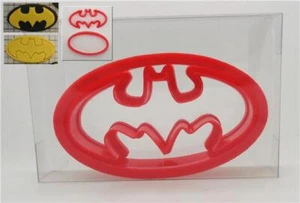 Batman Keksausstecher + Oval, Keks, Gebäck, Fondantausstecher (2 Stck.) - Bild 1 von 4