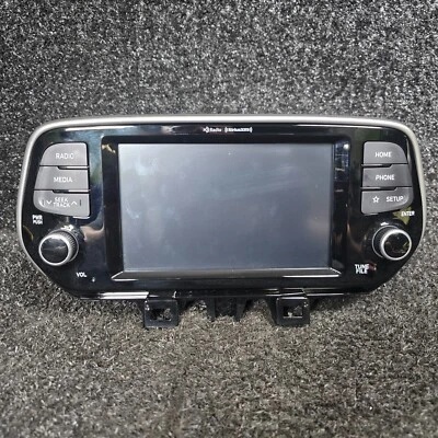 HYUNDAI TUCSON  Stereo Radio Display& Receiver w/o navigation 96160D3920  19  21 - Image 1 of 4