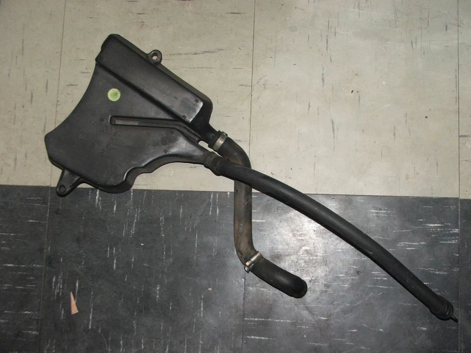 Ducati ST2 ST4 Respirador Balance Plenim Cámara de Expansión de Aire #56 Foto 1 de 2