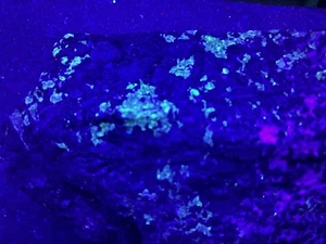 Fluorescent Willemite Calcite Franklinite Mineral Sterling Mine, New Jersey (11) - Picture 1 of 13