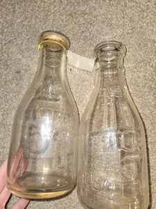 Vintage Milk Bottle (2) Quarts 5 Cent Store Universal - Bild 1 von 2