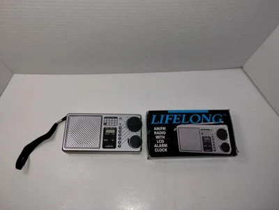 LIFELONG AM/FM RADIO WITH LCD ALARM CLOCK ~ Model 845 Vintage W/ Instructions  - Image 1 of 4