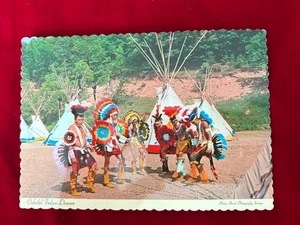 Amerikanische Ureinwohner Tänzer traditionelle Regalien Stammeszeremonie Tipi Postkarte - Bild 1 von 2