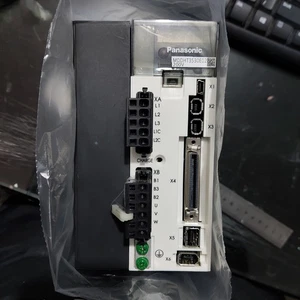 1 CV per Panasonic MDDHT3530E02 servo driver nuovo spedizione gratuita - Foto 1 di 4