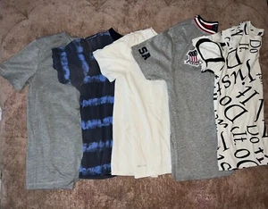 Lot of 5 Boys Short Sleeve T Shirts Size M Light Wear - Picture 1 of 16