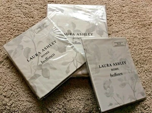 BNIP New Laura Ashley Cotton Double Duvet Cover Set - Grace Silver Design 300TC - Picture 1 of 7