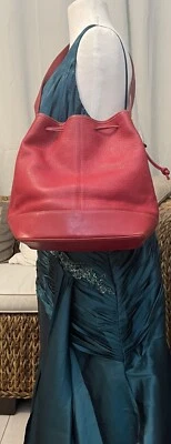 Guy Laroche Paris Leather Bucket  in Red Shoulder Bag (C-121) - Photo 1/4