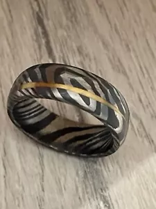Mens 8mm Band Ring Hammered Damascus Brass Slant line Mens Bands Gifting Rings - Picture 1 of 5