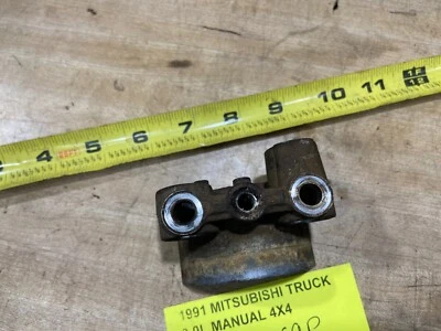 MITSUBISHI MIGHTY MAX 3.0 1987-1996 TAPA CÁMARA DELANTERA CORTA Foto 1 de 4