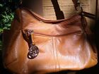 Ladies Tan Leather Shoulder Bag w/Side Pockets and Zipper Compartments