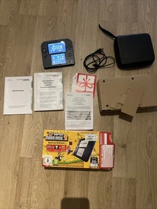 Nintendo 2DS Super Mario Bros. 2 Special Edition Spielkonsole - Schwarz & Blau - Bild 1 von 12