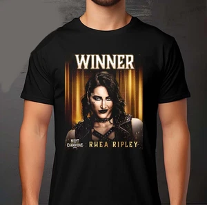 Camiseta clásica Rhea Ripley Winner WWE Night Of Champions 2025 - Imagen 1 de 4