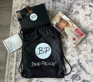 2017 Brad Paisley VIP Swag Bag & Autographed CD w/ Shot Glasses & Bottle Opener - Picture 1 of 6