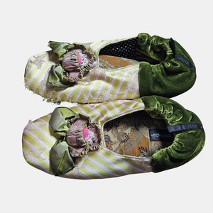 Goody Mackenzie Bon Bon Silk Velvet Floral Applique Striped Slippers Womens WS - Picture 1 of 9