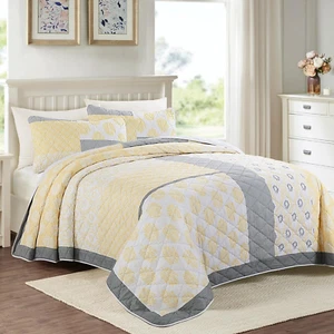 Oversized King Plaid Patchwork Bedspread, Lightweight Checkered Quilted Bedsprea - Picture 1 of 7