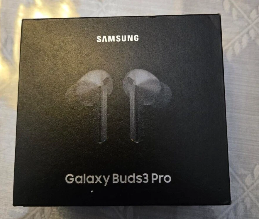 Samsung Galaxy Buds3 Pro SM-R630 True Wireless Bluetooth Earbuds Silver New - Image 1 of 1