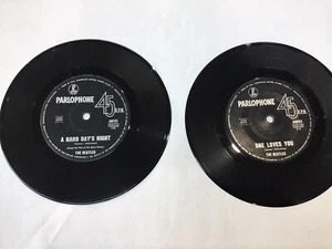 THE BEATLES A HARD DAYS NIGHT And She loves You 2 X 7" Ep Lot - Picture 1 of 2