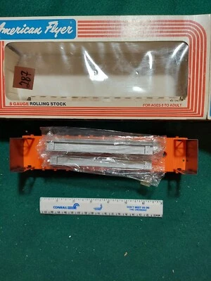 AMERICAN FLYER #6-48505 ILLINOIS CENTRAL FLAT CAR WITH LOAD - Image 1 of 4