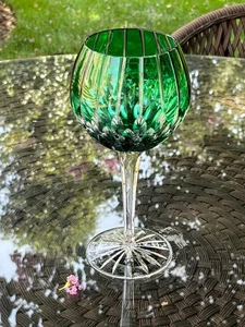 Globo de vino Ajka Castille Alberga verde esmeralda corte a cristal transparente imp - Imagen 1 de 21