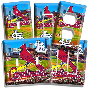 ST LOUIS CARDINALS SQUADRA DI BASEBALL INTERRUTTORE LUCE USCITA PIASTRA DA PARETE SPORT ARTE ARREDAMENTO - Foto 1 di 23