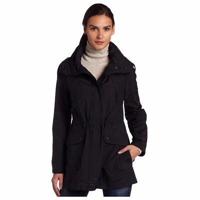 Chaqueta de viaje Cole Haan negra mediana Foto 1 de 4