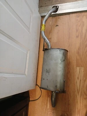 54952 Walker Muffler Rear for Nissan Versa Note 2014-2017 Foto 1 de 3