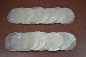 100 PZ TONDO PIATTO CAPIZ SEA SHELL 2 FORI DISCHI VUOTI 1 1/2" #9081 - Foto 1 di 4