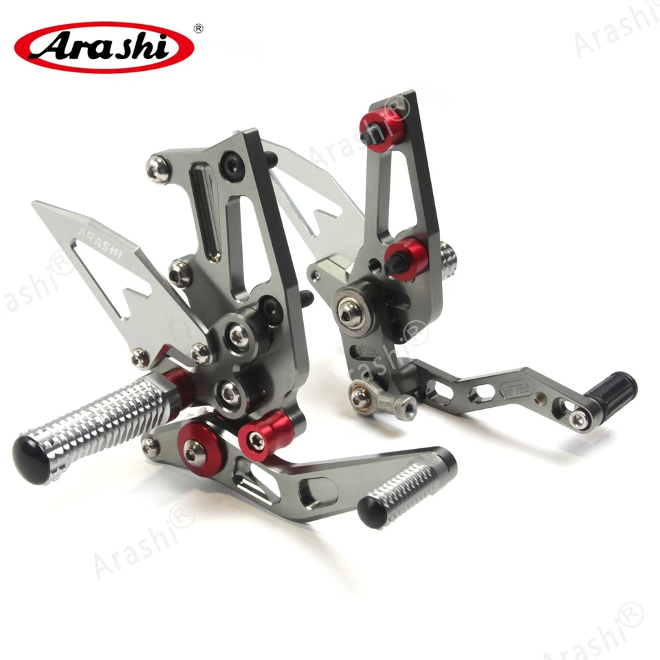 Reposapiés Arashi Racing gris para Triumph Speed Triple 1050 2011-2015 Foto 1 de 4