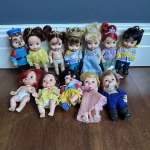 Lot 12 x Enchanted Royal Nursery Disney Baby Dolls Aurora Ariel Belle Cinderella - Bild 1 von 13